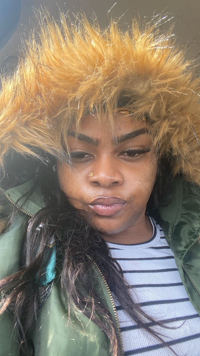 lustingformee's tweet image. I want kisses😩💋