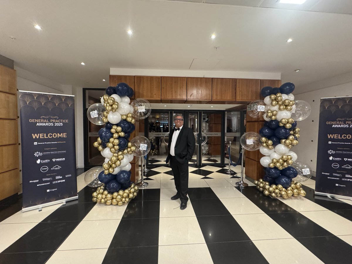 kinetonGPs's tweet photo. At the GP practice awards #gpawards https://t.co/eobnNXl0Fy