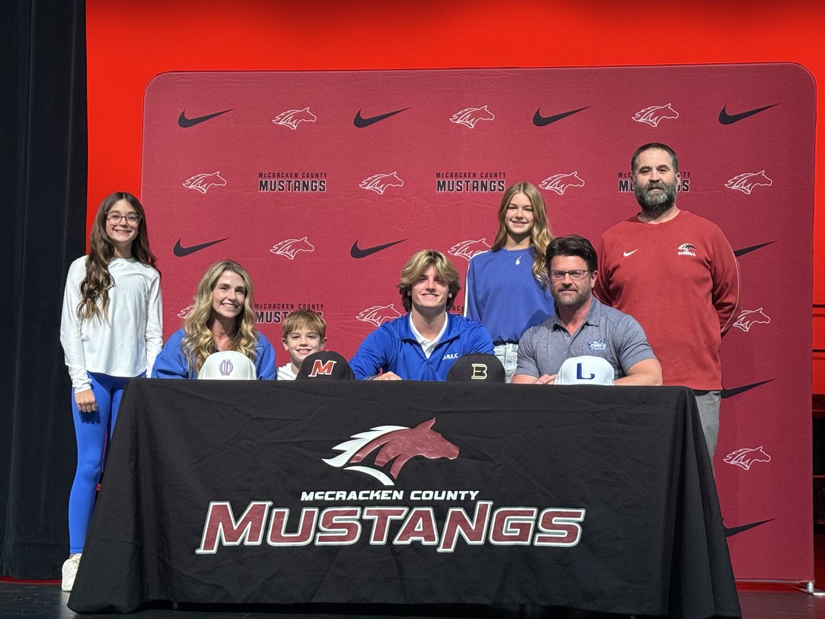 gomccracken's tweet photo. Congratulations to Caden Kern on signing with John A Logan to play baseball! https://t.co/a9w3OWLjvm