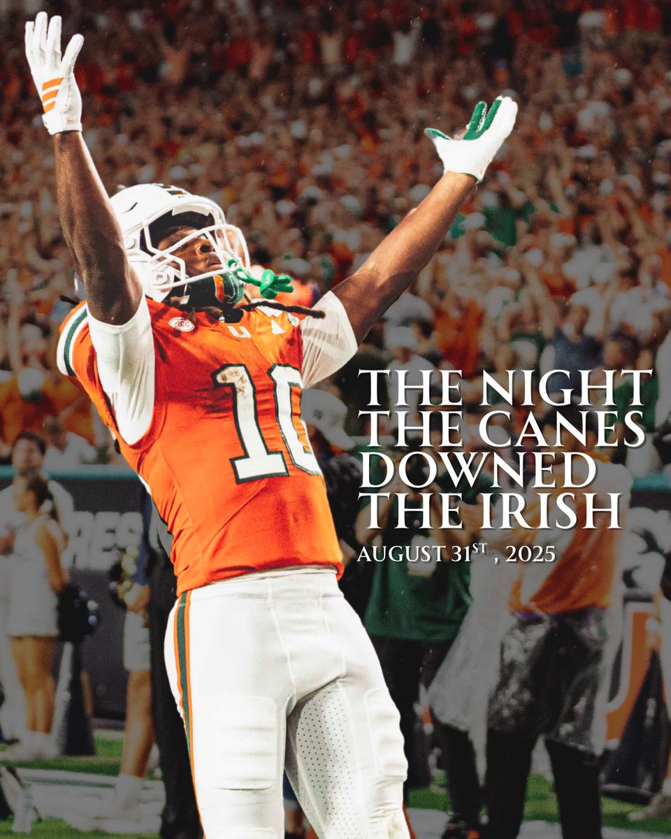 MiamiHurricanes's tweet photo. Flashback Friday for those who forgot 😉🙌 https://t.co/hUmbJJR5xn