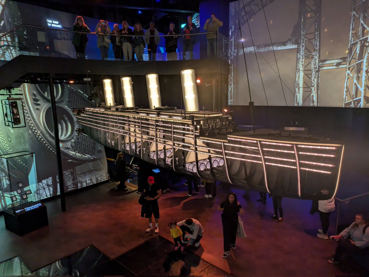 Rebecca Mason tweet media