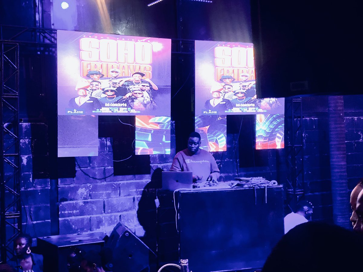 SohoFridays1's tweet photo. Riddim Selekta yatahamu.
#SohoFridays 🔥 https://t.co/N0U20BwrmL