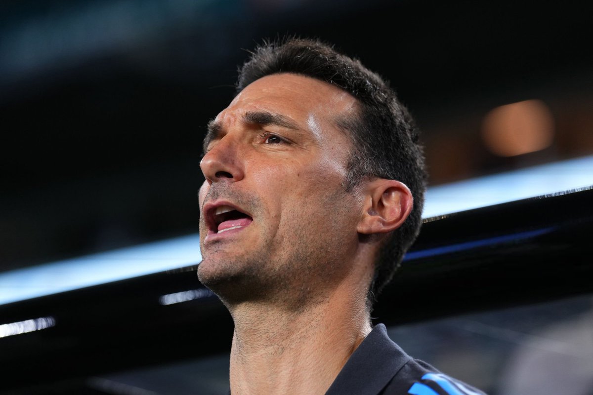 Instant Foot ⚽️ tweet media