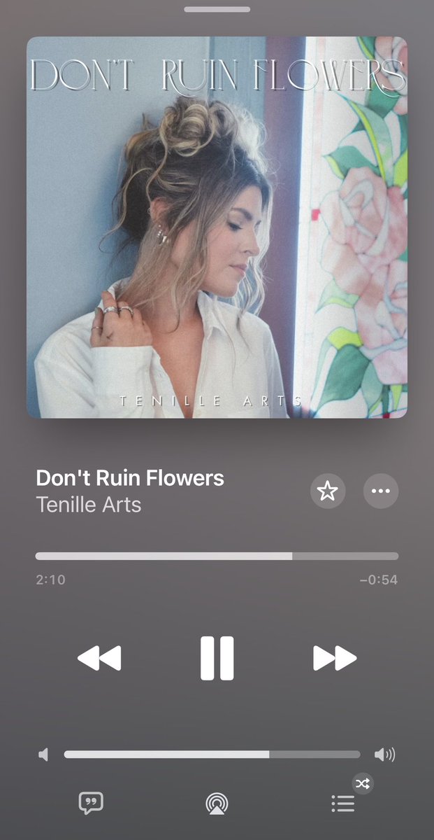 Jen_Gossard's tweet photo. @TenilleArts It has been definitely on my playlist and repeat! 🔥 Happy Release Day! 🤍 https://t.co/yIpRLosdod