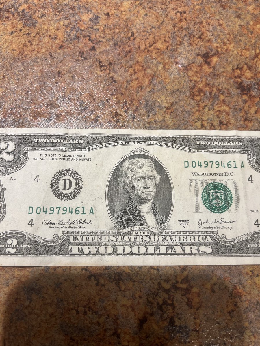 MsJasmineRose's tweet photo. @raphousetv2 How much you think this is worth? https://t.co/VwYRnuWxt0