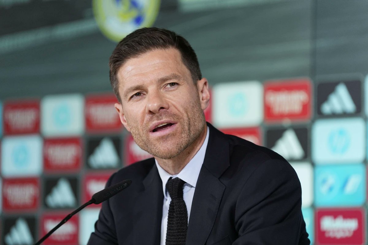 Quique Sanchez Flores advises Xabi Alonso to readjust his approach and management style at Real Madrid. completesports.com/alonso-must-re…