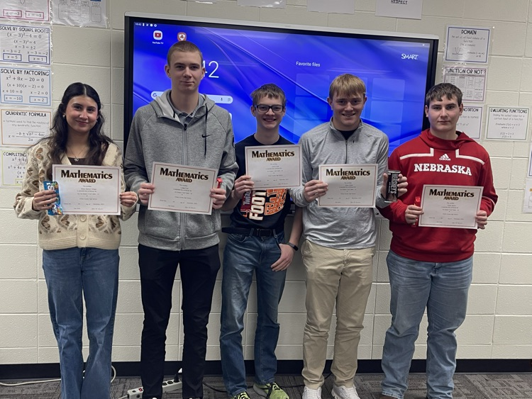ccs_longhorns's tweet photo. Congratulations to the Juniors who scored in the Top 10 of their class on the Fall District ACT in the areas of Math, Reading, English, or Writing! Excellent work everyone! https://t.co/OasEgD3504