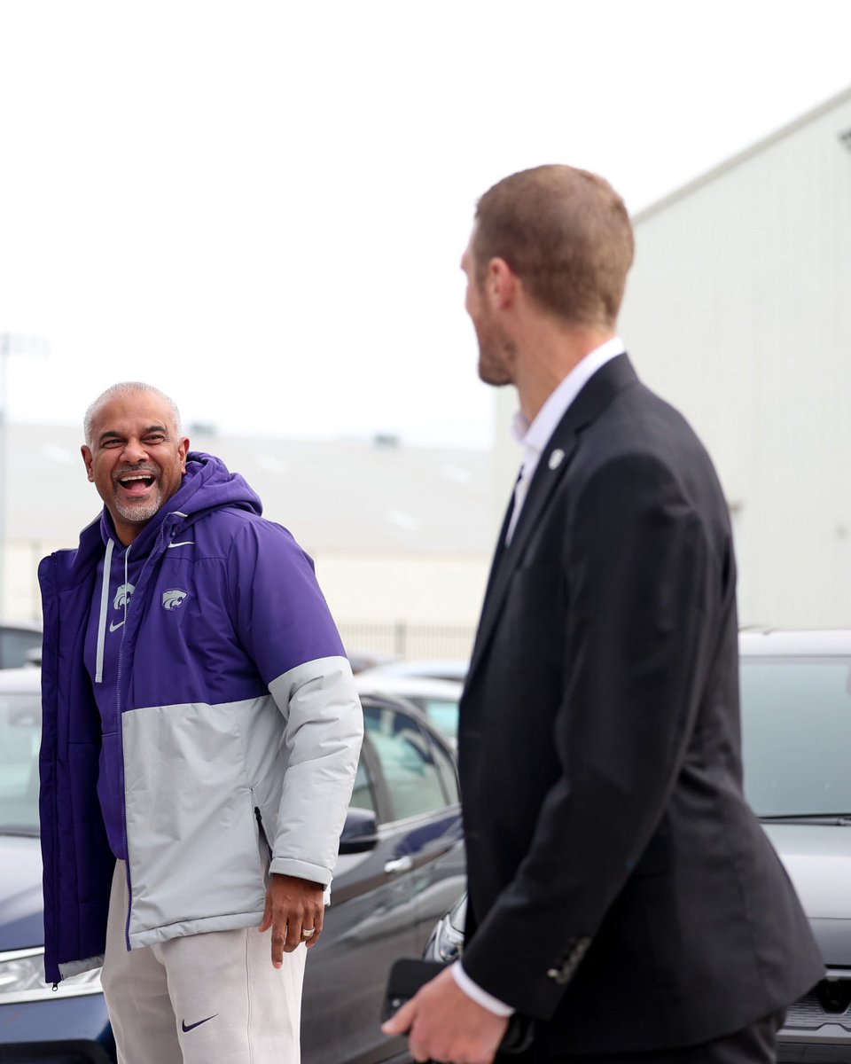KStateMBB's tweet image. FAM

@CoachJTang 🤝 @CK_KleinCollin