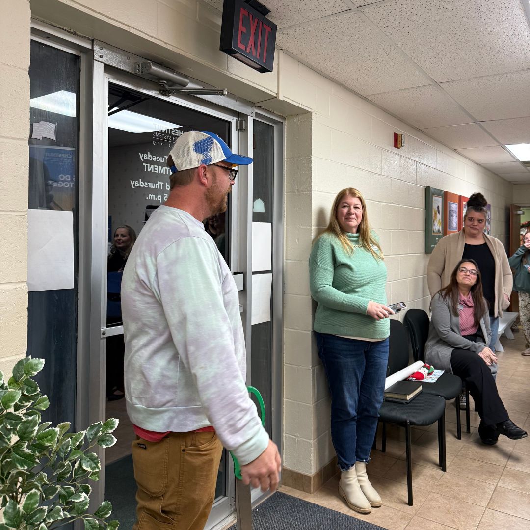 ChestnutHealth's tweet image. On Wednesday, December 4, we hosted our De Soto Open House, and it was a wonderful success. We’re grateful for everyone who stopped by to connect with us and learn more about the services coming to the community!