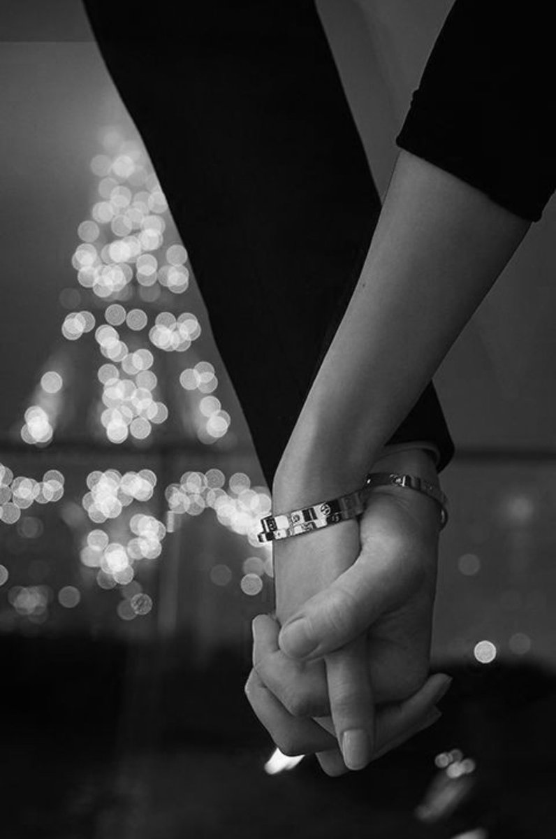 Christian Grey tweet media