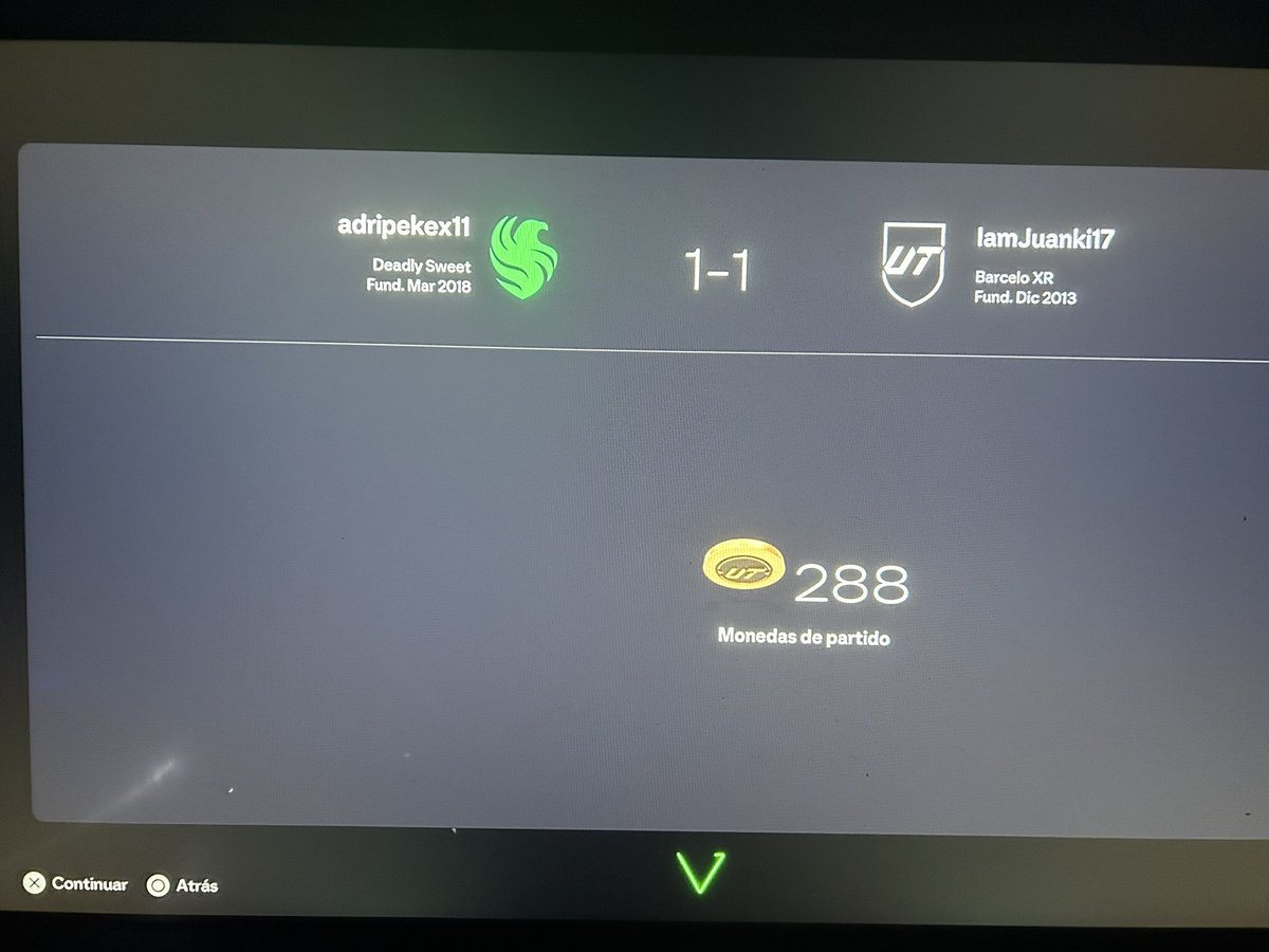 Adriiiii tweet media