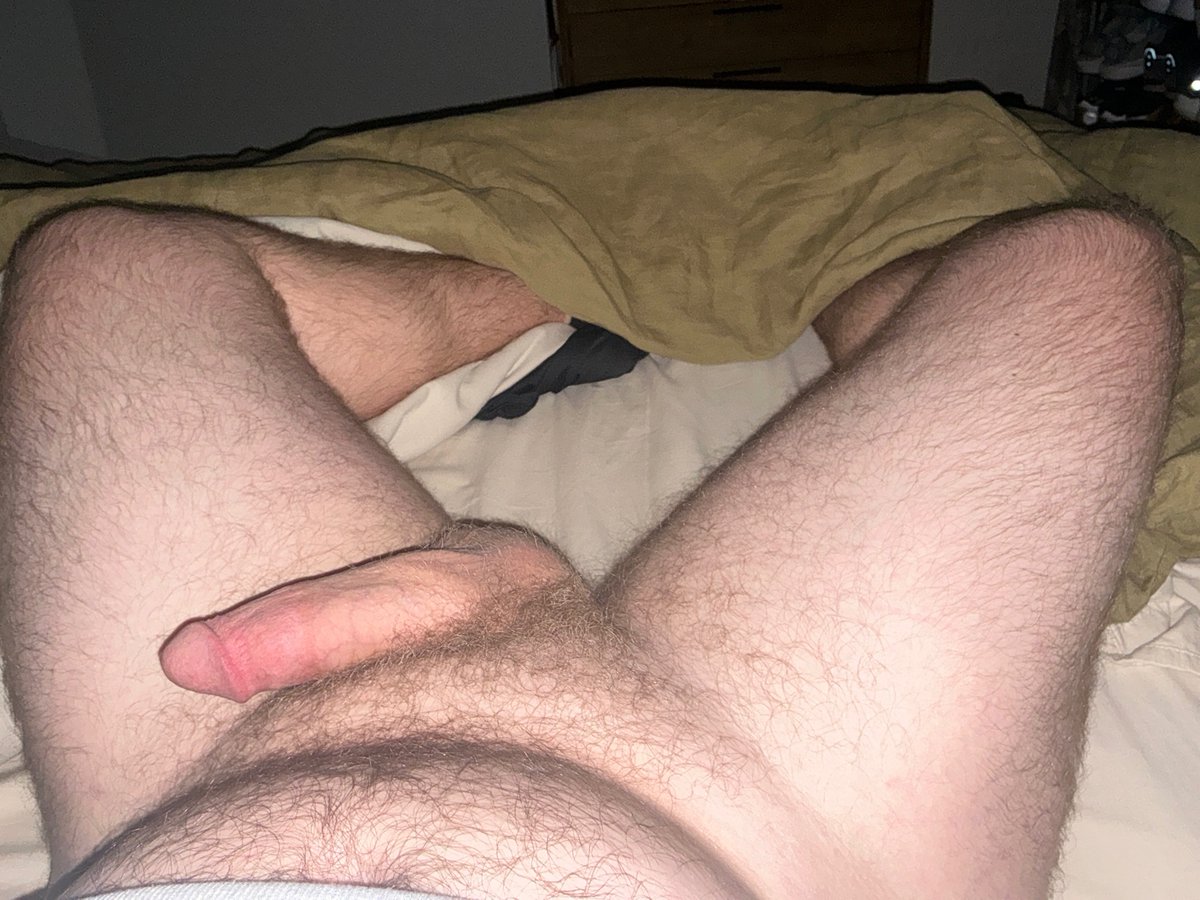 elidnm's tweet photo. Home sick today 🥴 https://t.co/FMb5rfFTaI