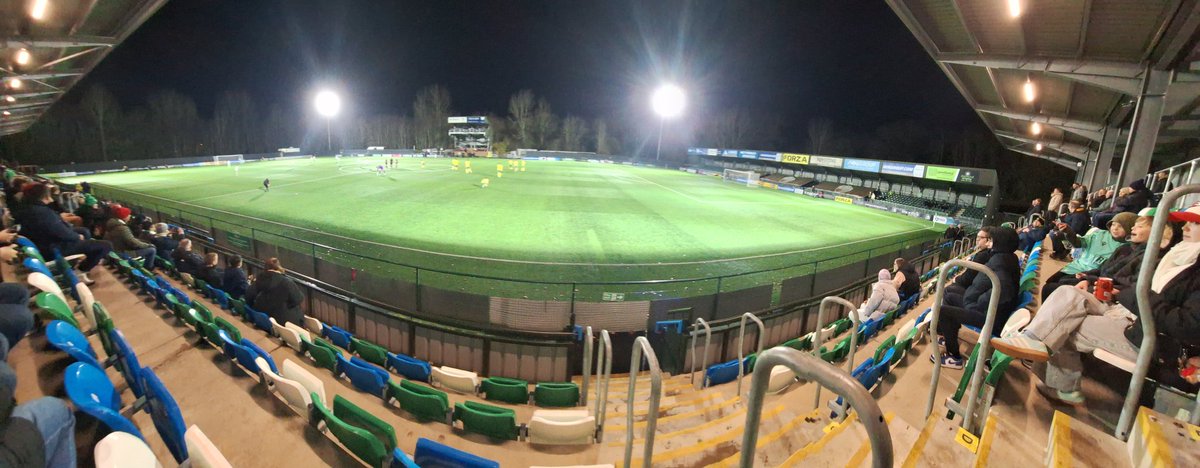 RebelSaint87's tweet photo. Another sabbatical trip with ground hopping, just 5 of the 92 to go.
26/11: 279 &amp; 86/92, Wrexham v Bristol City
28/11: 280, The New Saints v Caernarfon Town (Cymru Premier)
29/11: 281 &amp; 87/92, Bristol Rovers v Notts County
Then 2/12: a very familiar St Mary's for England v Ghana https://t.co/bV5ADbHdNW