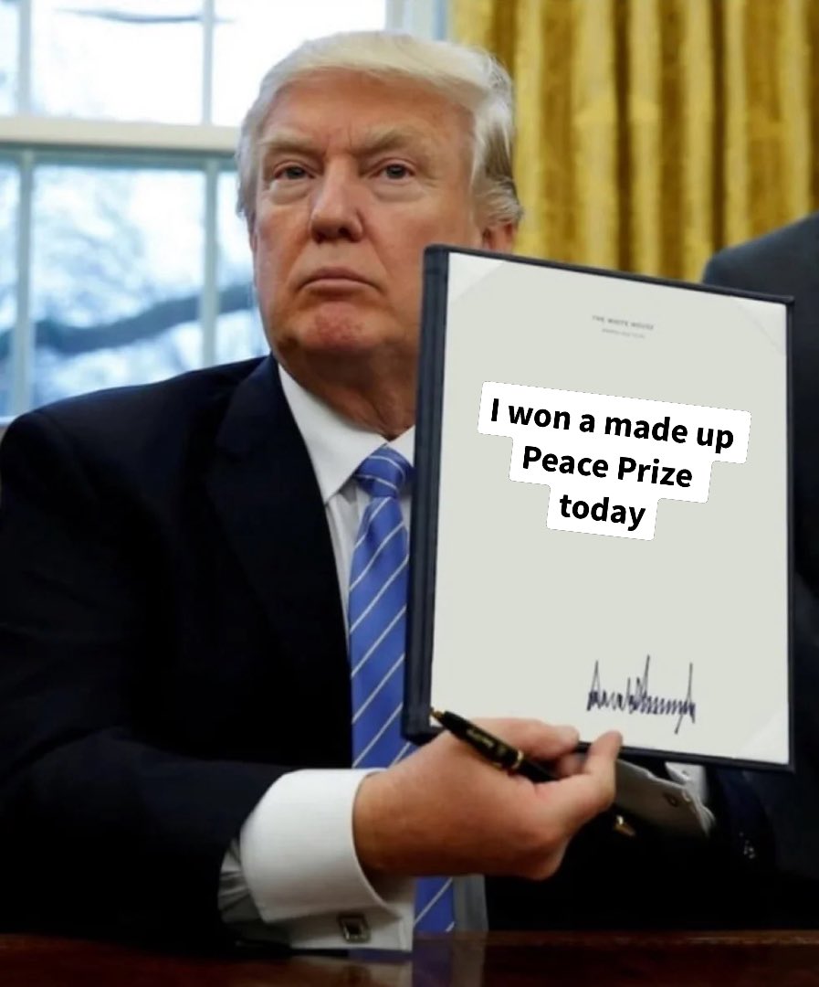 Gianni Infantino:

“Donald Trump we would like to award a Peace Prize we just made up for you today”
