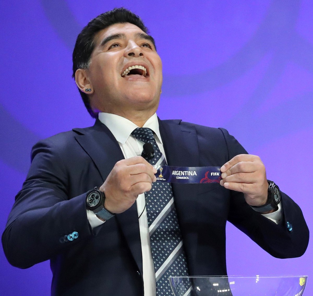 AguileraJuli12's tweet image. El amor y la alegría por su patria y el desprecio por los piratas ladrones. 

El Diego fue lo más grande del mundo 

#SorteoMundial