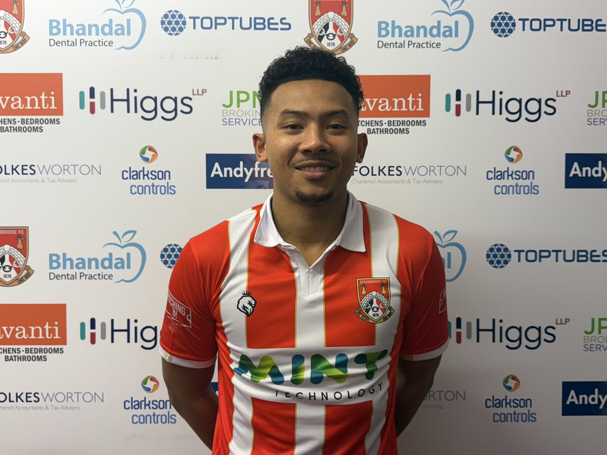 Welcome to the Glassboys, Kobe Chong 👋 

The skilful, exciting winger brings with him a wealth of experience having represented a number of clubs including Telford, Kettering, Kings Lynn and most recently Worcester City 🙌🏻

#StourbridgeFC | #Glassboys