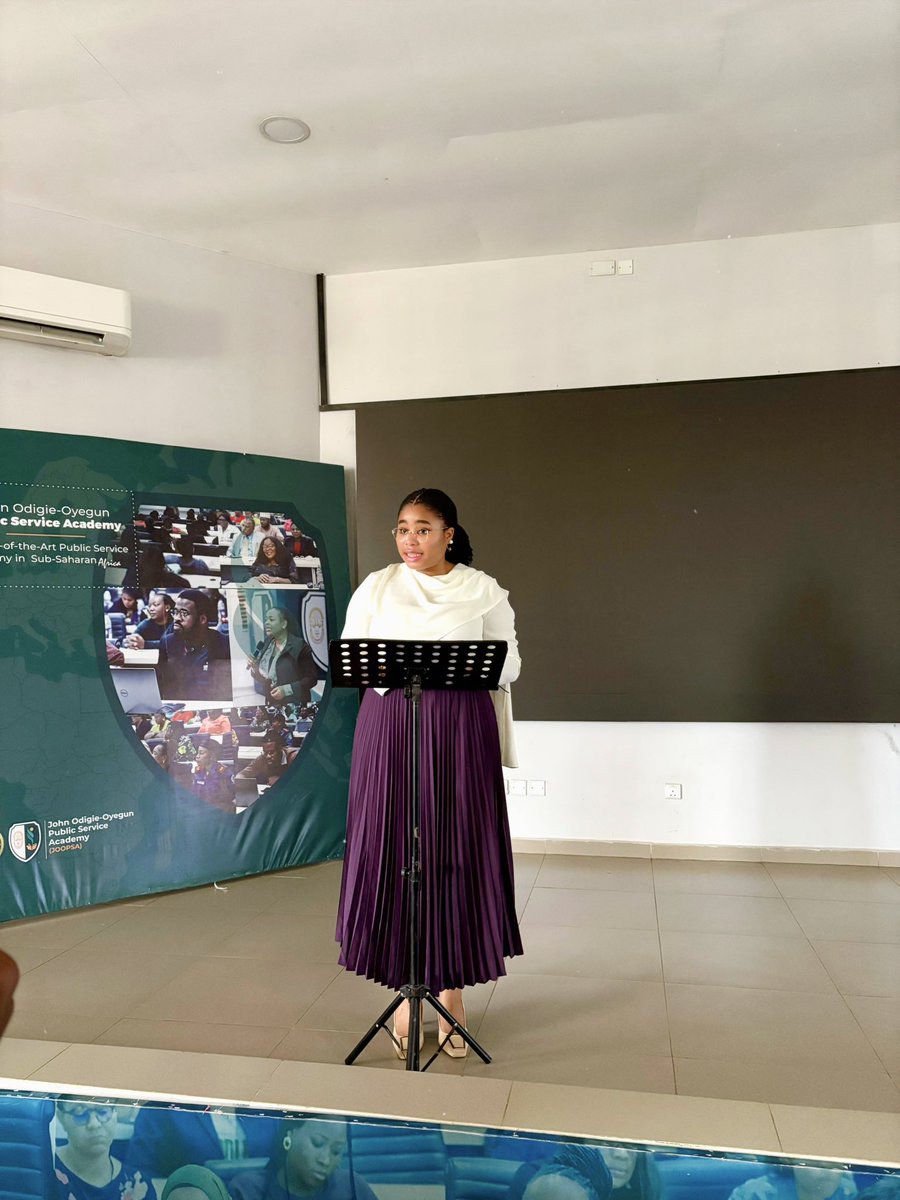 is_salsu's tweet photo. Yesterday, I represented Her Excellency, the Coordinator of the Office of the First Lady, Mrs Edesili Anani, at the Intimate Partner Violence Awareness and Advocacy Programme held as part of the 2025 16 Days of Activism. As her representative, I also delivered her official speech at the event.

The programme was organised by the Josemaria Escriva Foundation (JOSEF) and the Indomitable Youths. It focused on domestic violence against men and violence within intimate relationships, an important but often overlooked issue affecting many homes.

Her Excellency reaffirmed the Edo State Government’s zero tolerance stance on all forms of domestic and intimate partner violence and emphasised the need for men and boys to take responsibility, speak up and become active allies in ending this cycle.

Together, we remain committed to building safer homes, healthier relationships and a more compassionate Edo State.

#16DaysOfActivism
#EndGBV 
#DomesticViolenceAwareness
#EdoState