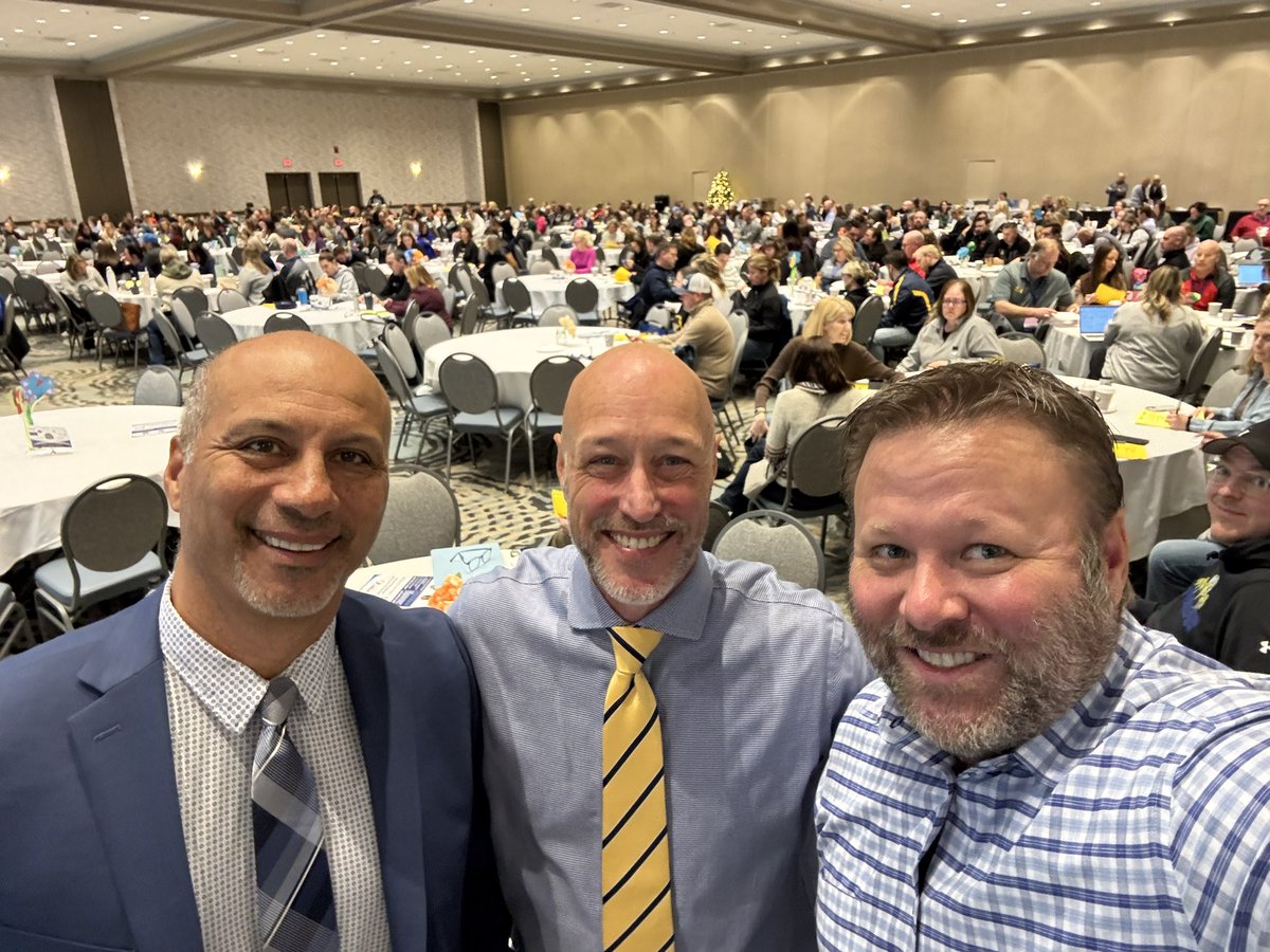 Thomas C. Murray tweet media