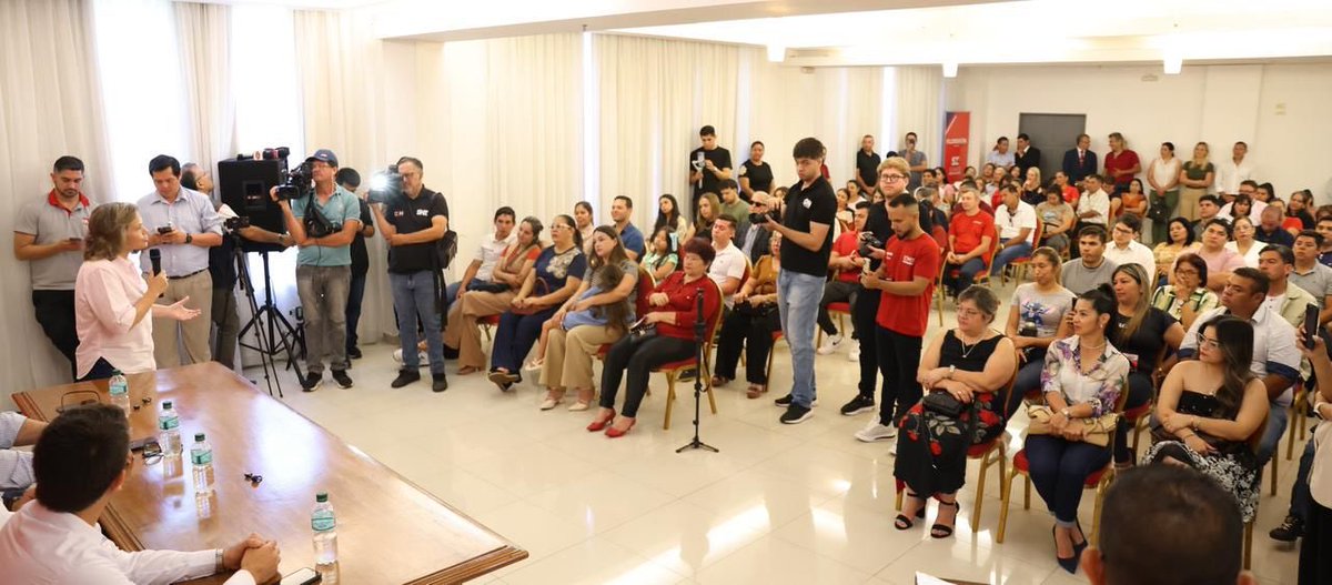 Lilian Samaniego tweet media