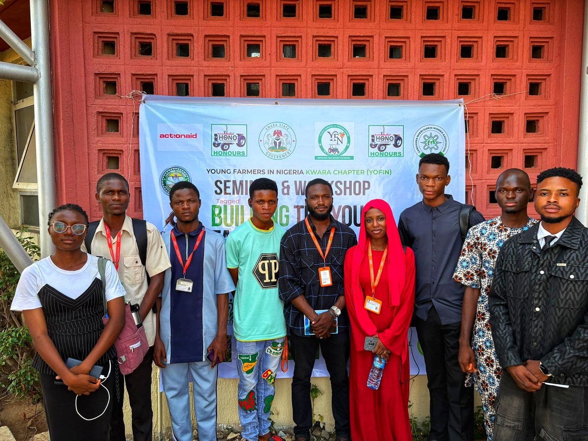 abe_unilorin's tweet image. Unilorin ABE students represented! Our reps attended the YOFIN Kwara Chapter seminar on Dec 1st.

​We absorbed crucial knowledge on driving agricultural growth through Smart Agriculture and innovation. This experience is vital for future engineers in the sector. 💡🚜
​#AgriTech