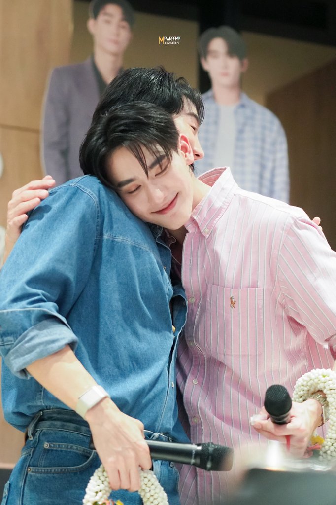 DearMoonYou's tweet photo. Can somebody help me find the owner of the pic please ? 🥹
#MelodyOfSecretsEP1 https://t.co/A1Q8ufyTpw