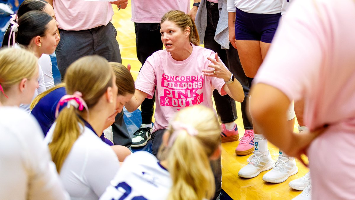 🏐 | <a href="/cunevolleyball/">Concordia Bulldogs Volleyball</a> NEWS: Three Bulldogs, Angie Boldt recognized with AVCA All-Region awards - cune.edu/athletics/team…

AVCA NAIA Mid-North Region award winners:
• Angie Boldt (Asst. Coach of the Year)
• Ava Greene
• Ashley Keck
• Ella Waters