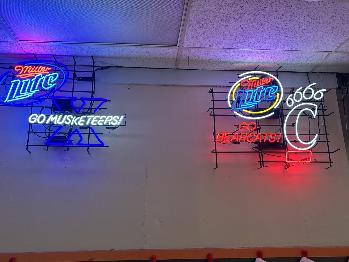 House divided. Open lanes pre and post game tonight