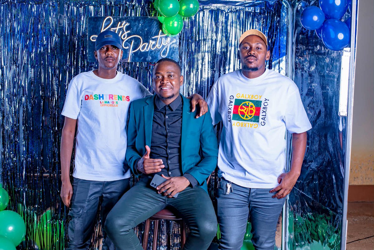 Nando91318603's tweet photo. Bone bafana badi wax🦦 https://t.co/tmoi7pzKeV