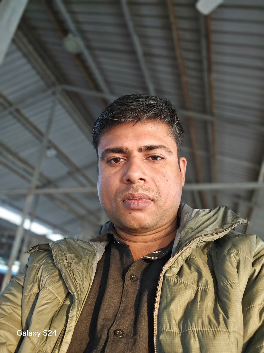Anilbgh's tweet photo. Calm mind, steady goals, and the confidence to move forward. https://t.co/zrwNMv2Dkw