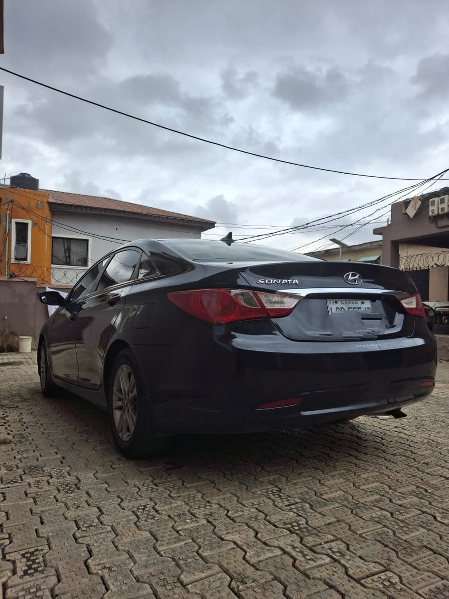 IamPiiJay's tweet photo. @Carsnationn Japa sales
Hyundai Sonata 2011
Registered
Catalytic converter intact 
Infotainment screen/reverse camera 
Valid 1 year vehicle documents
Ac/Gear 💯%
Nothing to fix, buy and drive
7.8m https://t.co/Yo5J6pnHuS