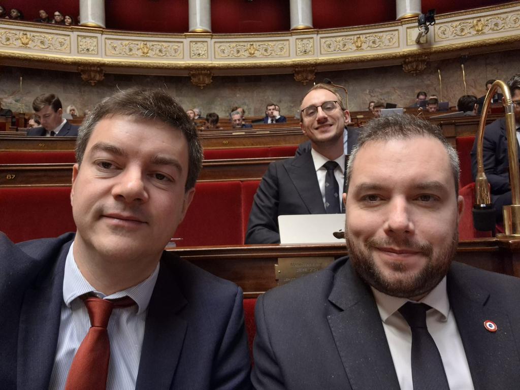 ✅ Deux victoires importantes du RN pour votre pouvoir d'achat !

Grâce à notre mobilisation, le gouvernement abandonne:
👉l'obligation d'installer des thermostat dans chaque pièce de votre habitation
👉 la hausse de la taxe foncière

Et le travail continue ! 🇫🇷