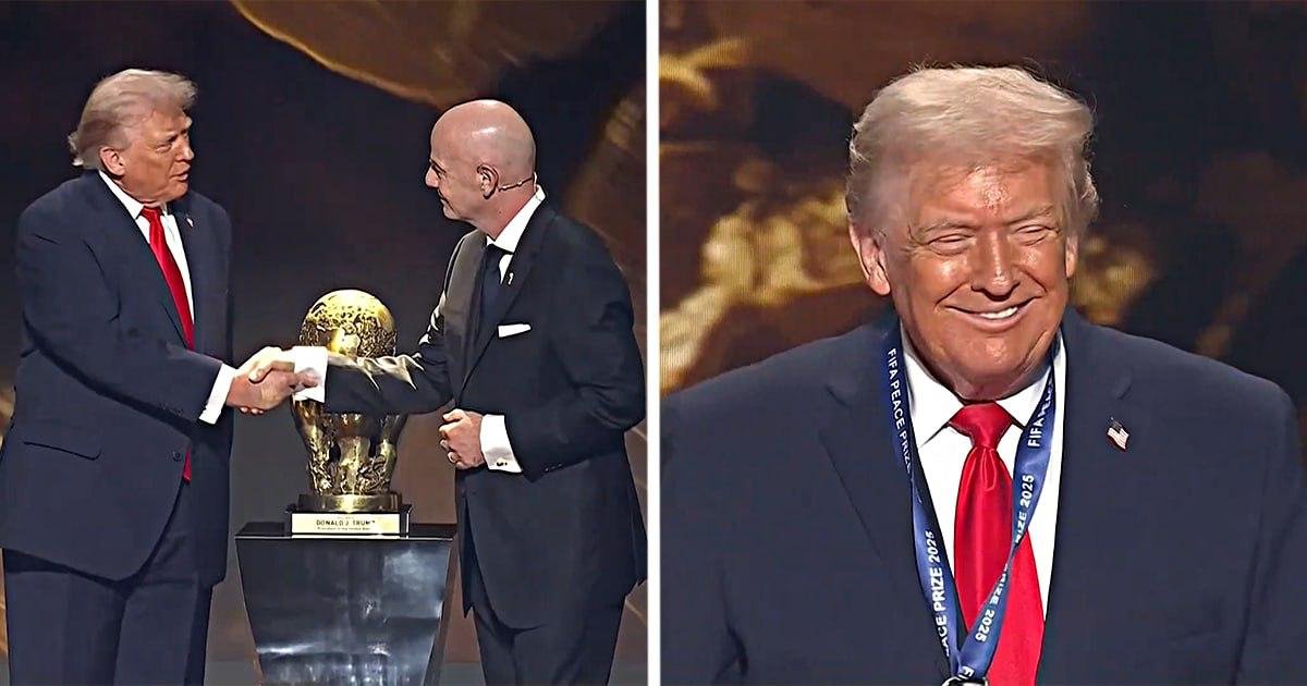 OSazhko's tweet photo. Яка ж ганьба це жеребкування ЧС від ФІФА

Трампу дали премію миру, ледь не в дупу його на сцені цілували. Майже годину пустої балаканини і трешака.

Фу. https://t.co/43DBoO6wCO