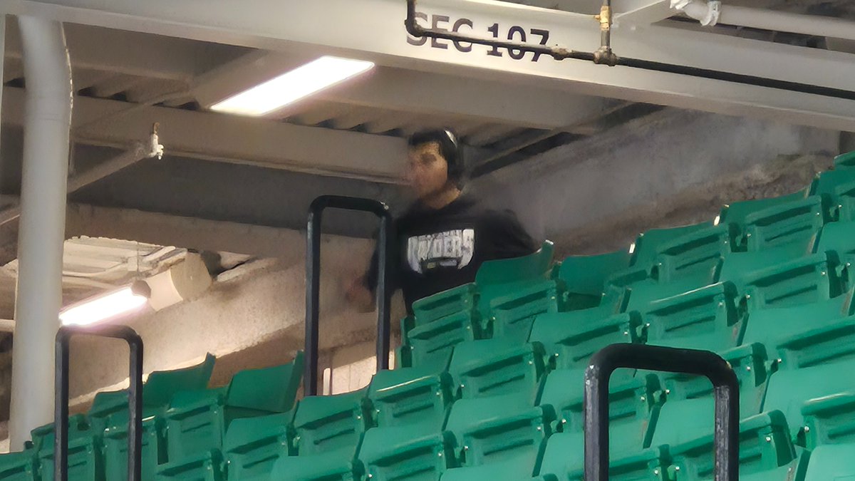 d_chief_smith's tweet image. 2 things we take serious.  Public safety....and hockey.  @BellevilleFire is game ready.  Goalie FF Loveys getting in the zone.