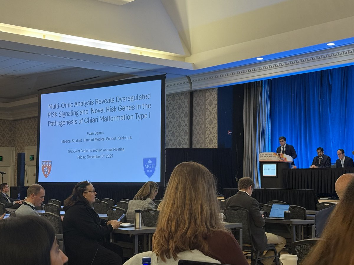 Kristopher Kahle tweet media