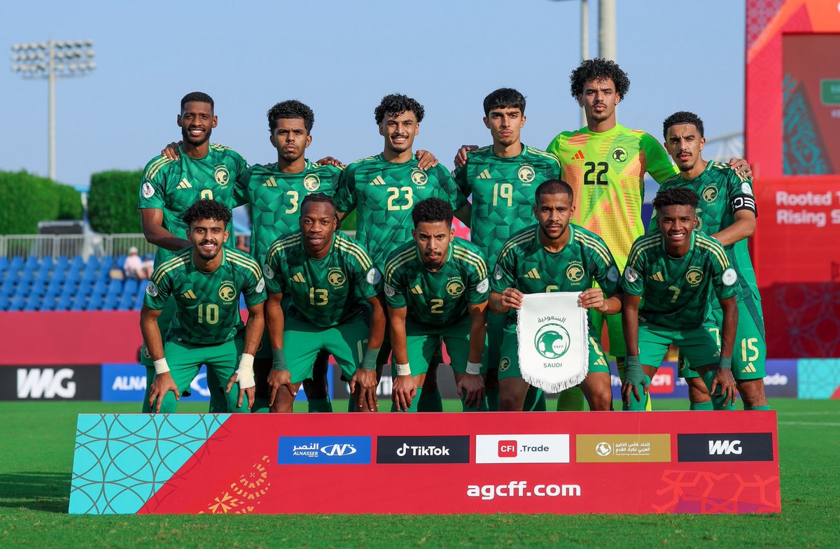aldawsri_3's tweet photo. اللهم لك الحمد🦅💚
#كأس_الخليج_تحت23 https://t.co/dI482NDGs7