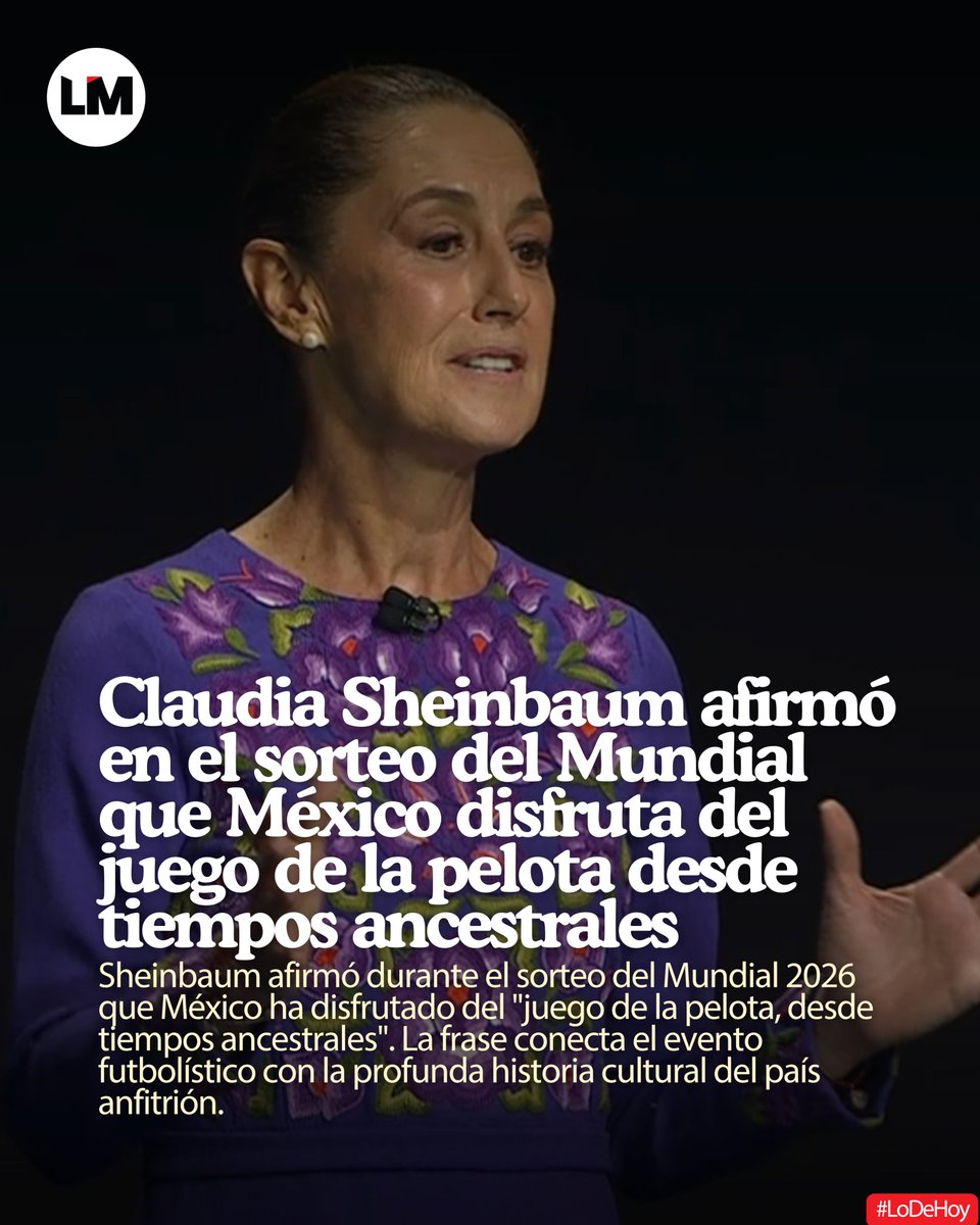 LideresMexicano's tweet photo. Claudia Sheinbaum en el sorteo del Mundial 2026: "Nosotros disfrutamos del juego de la pelota, desde tiempos ancestrales." 🤯

La presidenta conectó el fútbol moderno con las raíces prehispánicas de México.

#Mundial2026 #Sheinbaum #JuegoDePelota 🏆 https://t.co/DMSIYV5Pex