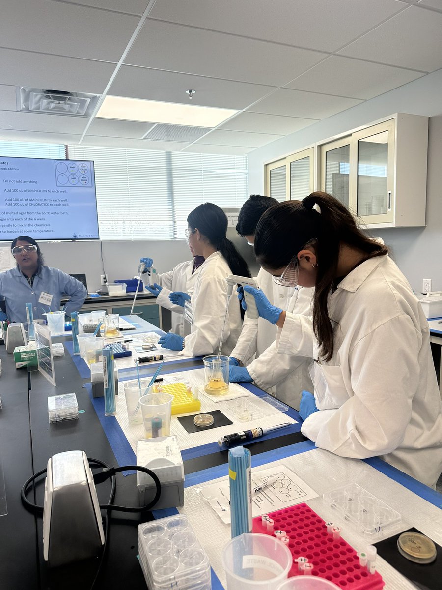 DoverMiddleSchool tweet media