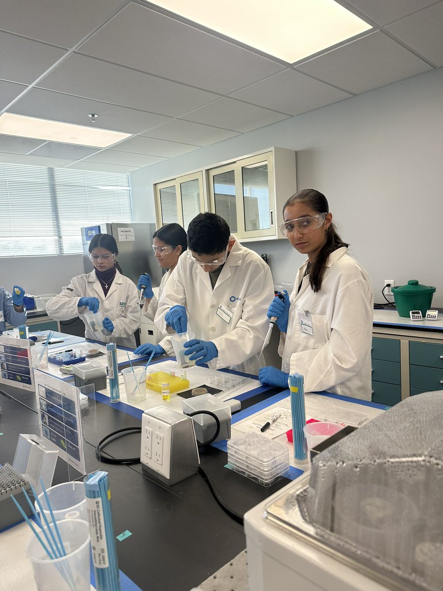 DoverMiddleSchool tweet media