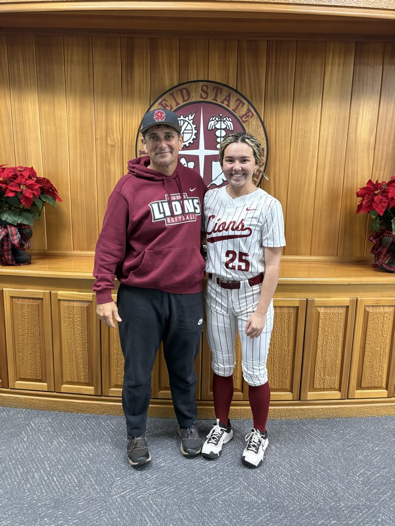 Adeebeh Yusuf tweet media