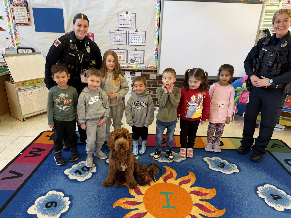 TewksburyPD's tweet photo. 🐶🐾Officer Pancake spent the morning giving snuggles, high-fives, and bringing BIG smiles to our little learners at the Dewing School with Officer Valeri and Casino🐶🐾
#OfficerPancake #CommunityHelpers #DewingSchool #PreKSmiles
-TPD126 https://t.co/G1mtwpnsXS