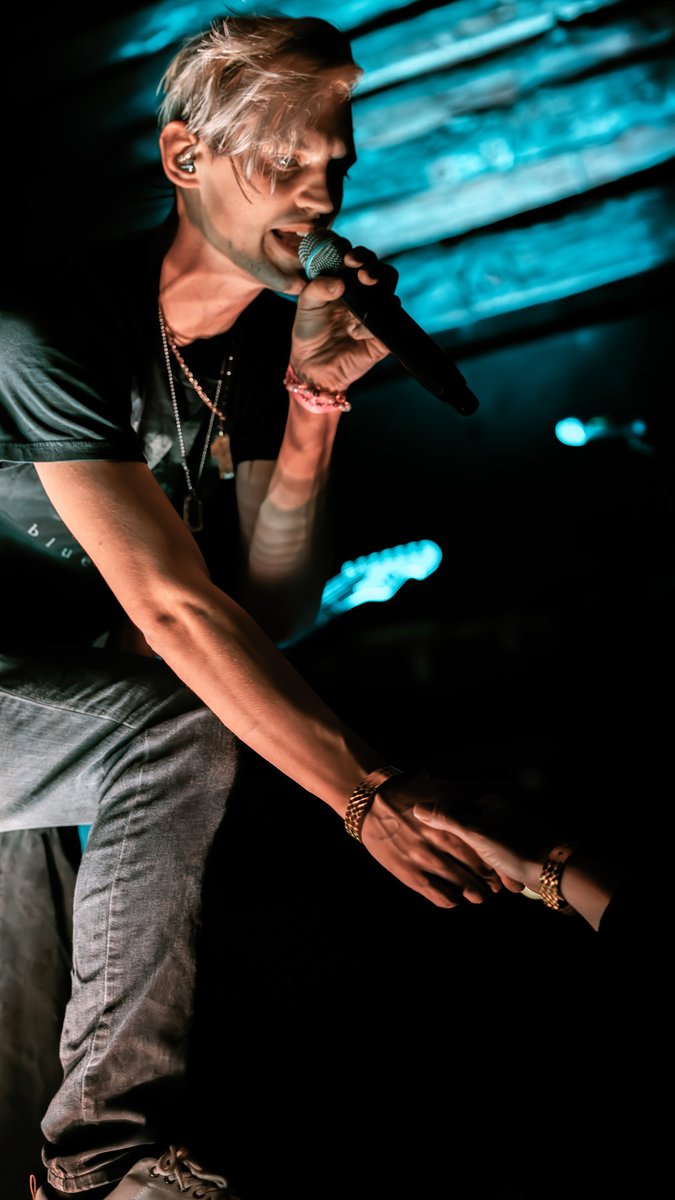 The Broken View tweet media