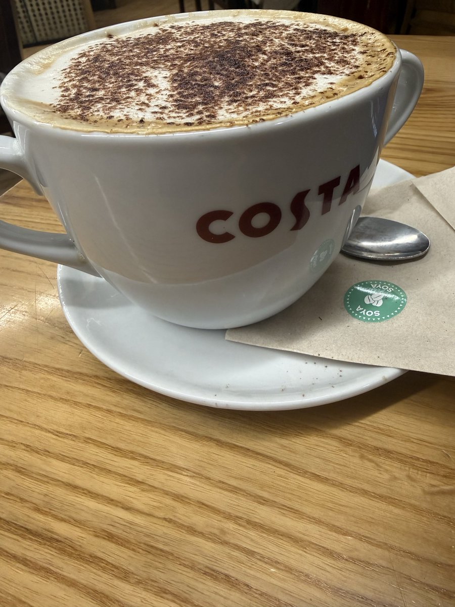 SThorpeLong's tweet photo. If you’re ever in the Barking, Essex area and want a coffee, go to #Costa in #Tesco Great service, with a smile 😃 Thank you https://t.co/rnD4LYT3li