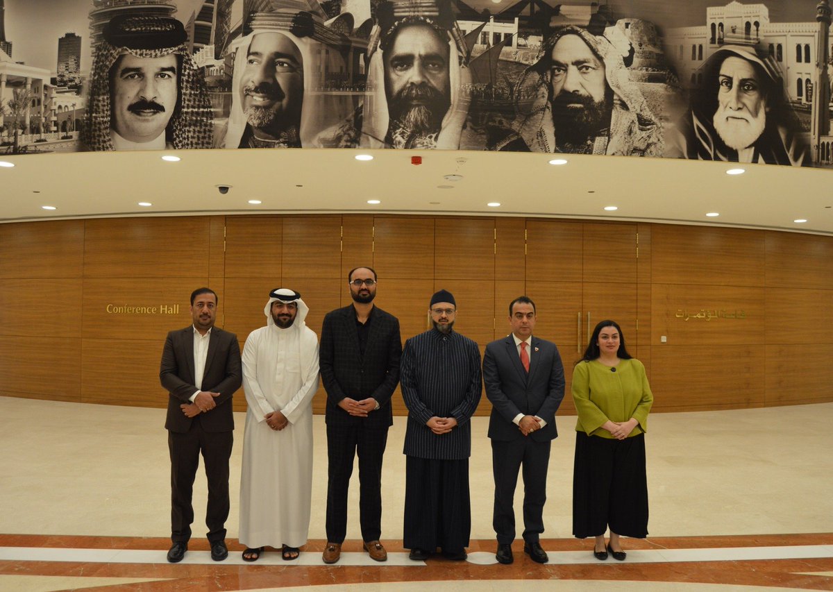 On the directives of His Royal Highness and the Prime Minister’s Office, Prof. Dr. Hassan Mohiuddin Qadri was warmly received by Dr. Ali Al-Aradi, Vice Chairman of the King Hamad Global Center for Peaceful Coexistence and Tolerance, at the Center’s headquarters in Kingdom of