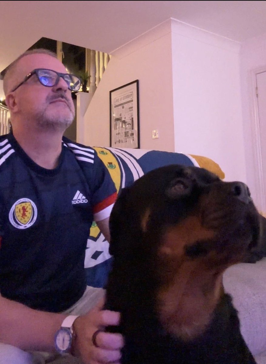 Ewen Cameron tweet media