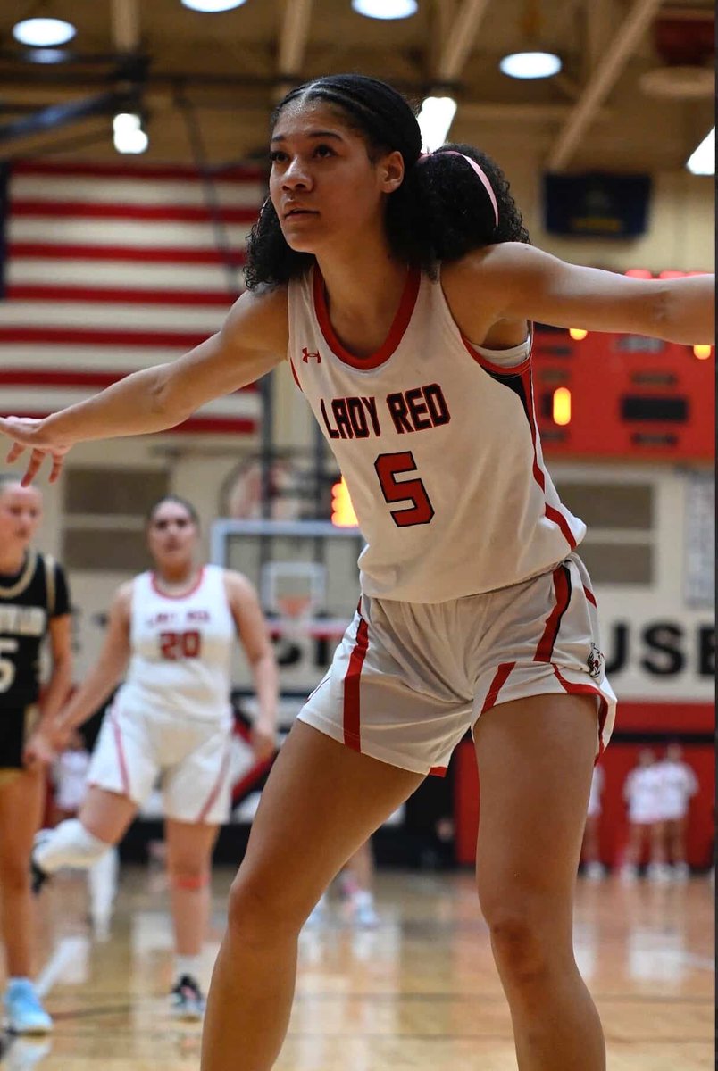 sportsinkansas's tweet photo. SIK Preseason Player to Watch: Shamari Lewis steps into her senior season at Liberal after averaging 17.1 points, 10 rebounds, 1.5 assists, and 2 steals per game while leading her team in scoring and rebounding. A 6’0 forward with a 26.7-inch vertical, she’s already earned all-state basketball honors, multiple all-conference selections, and was named Liberal’s Junior Athlete of the Year. Lewis also shines in track and field as a state qualifier and all-state performer. “I’m super excited for my senior season with this great group of girls. We’ve been going hard at practices and pushing each other every day so we can make it farther than we did last year. I’m ready to leave everything on the court, make new memories, and go win some games,” she said. With offers from Washburn, Colby, Seward, and New Mexico Juco, Lewis returns as one of 6A’s top interior matchups and a proven double-double producer for a Liberal team aiming to break through in March. Her dad, Martin Lewis, was a standout basketball player who played for Seward and Butler County before going to play in the NBA for the Toronto Raptors. #sportsinkansas
📸: Chelsi Randle
