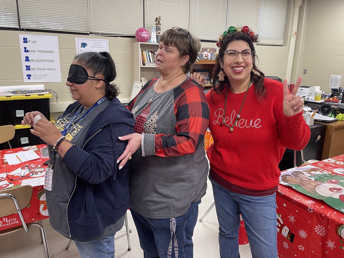 Sunshine Celebration Pin the Nose on Rudolph! #SkyhawkPride #SkyhawkLane