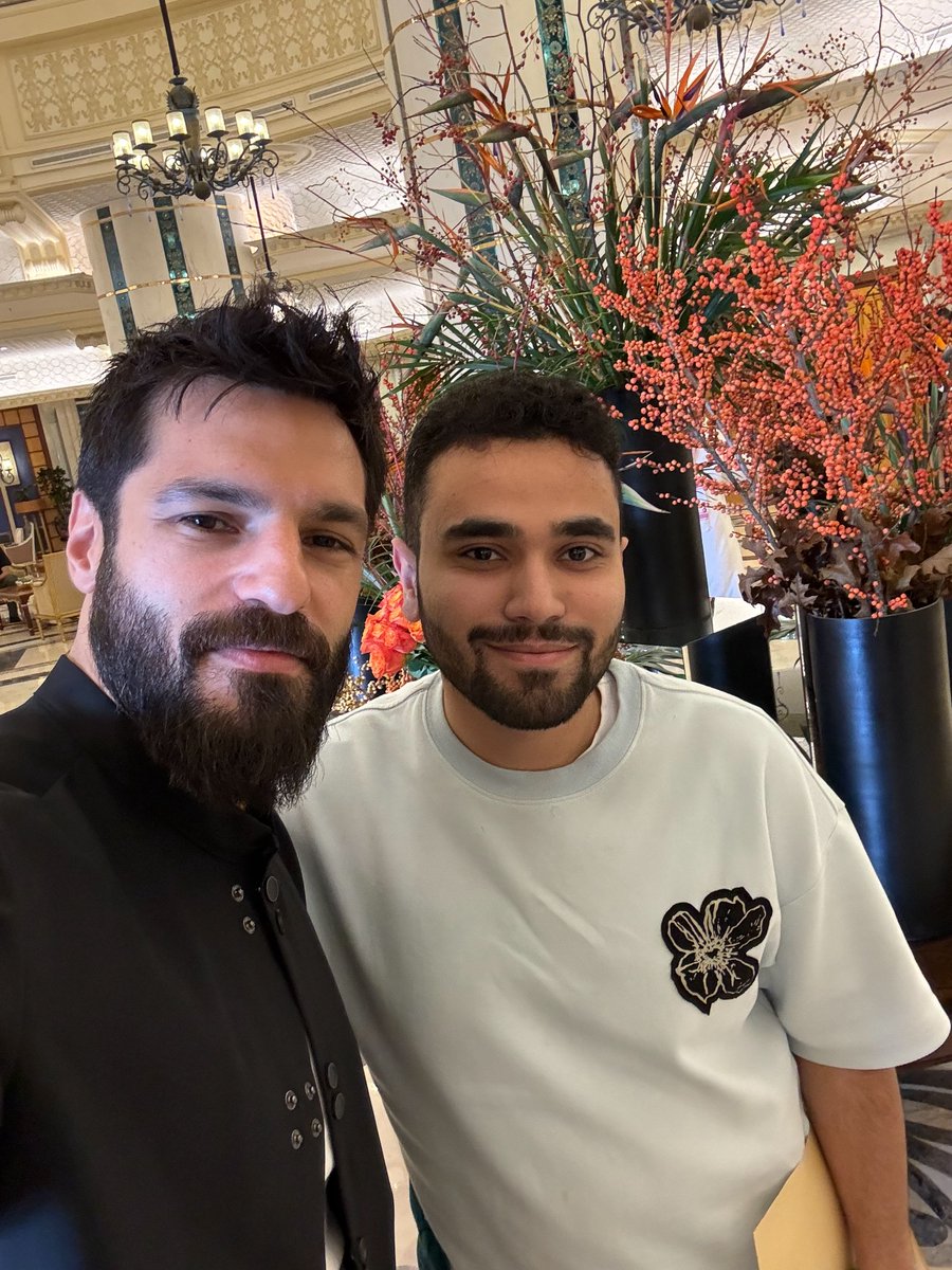 Ancora foto😍😍😍
#SerkanÇayoğlu