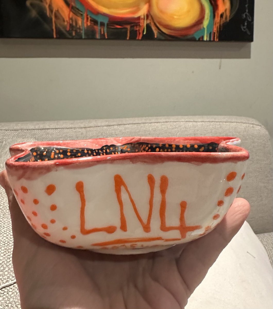 ⁦<a href="/LandoNorris/">Lando Norris</a>⁩ My Daughter made this a few weeks ago.  It’s fair to say she is a HUGE Lando Norris fan, so of course it was decorated with your tag 😊 Good Luck at the weekend!