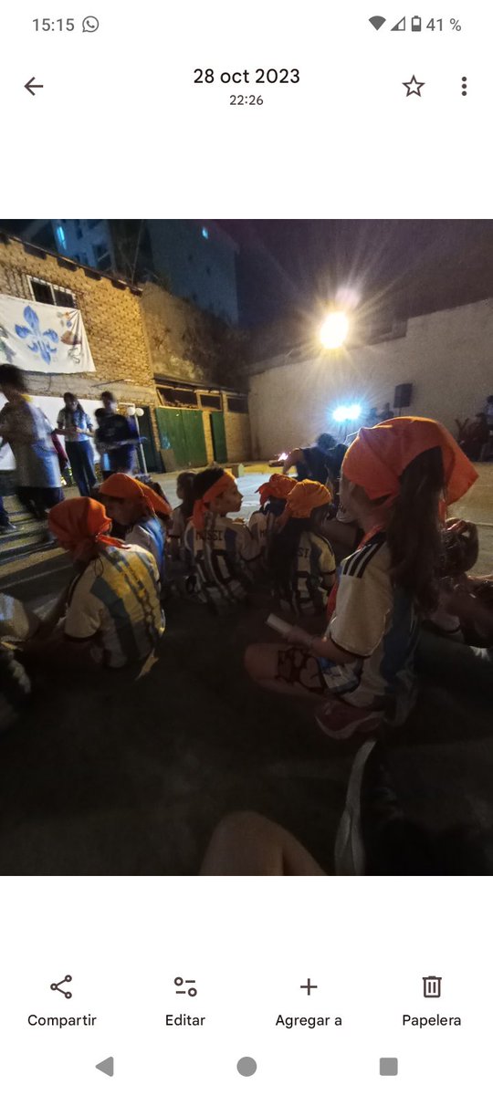 _xmiicax's tweet photo. #Sefuelarga festejamos con mi grupo scout temática scaloneta https://t.co/CTpuUOzYVq