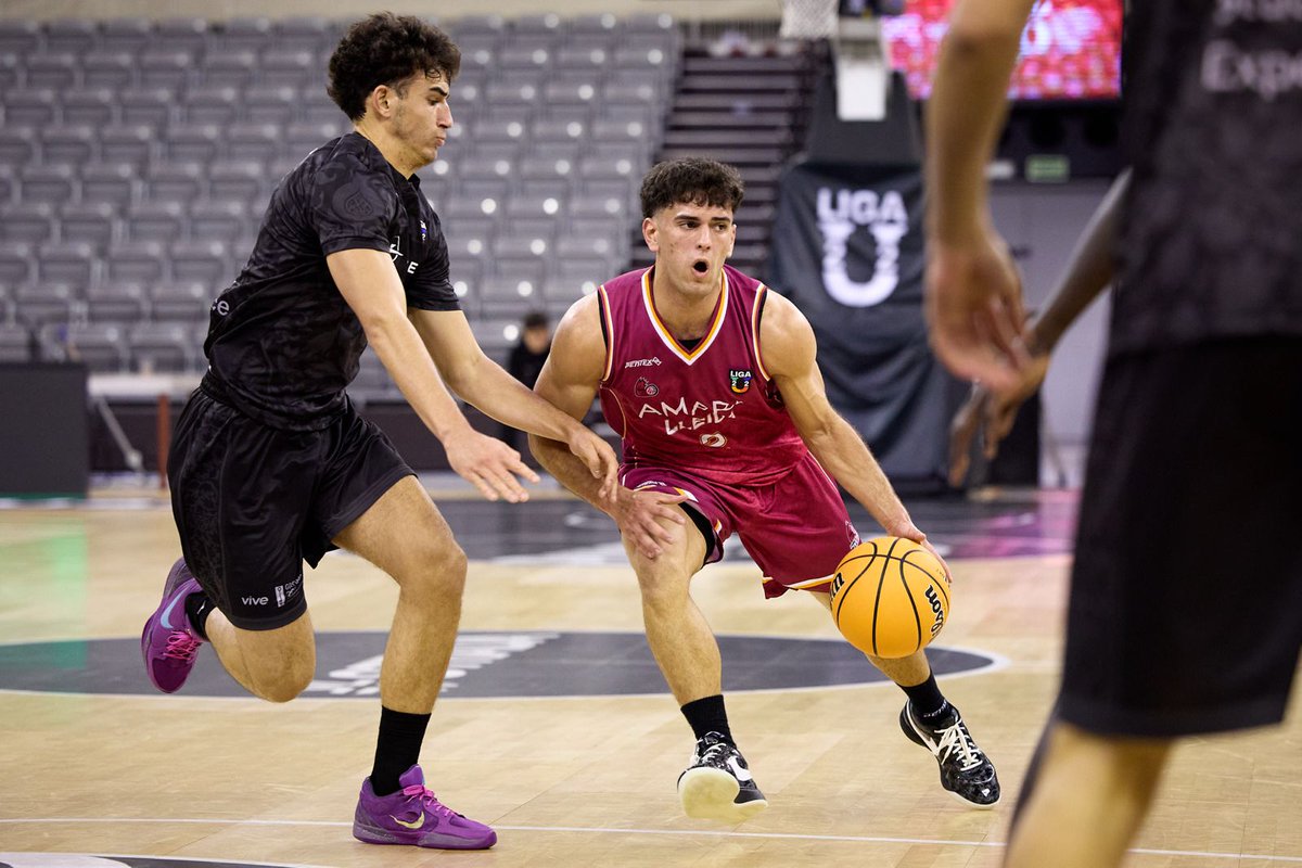 Ens fiquem davant del marcador 💪

3Q ⏱ 05:00
⚫ <a href="/BaseFCBG/">Base Fundación CB Granada</a> 36
💜 Amara <a href="/flleidabase/">FORÇA LLEIDA BASE</a> 39

💻 Youtube: youtube.com/watch?v=IKY8NJ…

#AmaraLleida #Lleida #LigaU